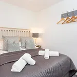 Minster's Reach -stylish City-centre Retreat's 公寓 *