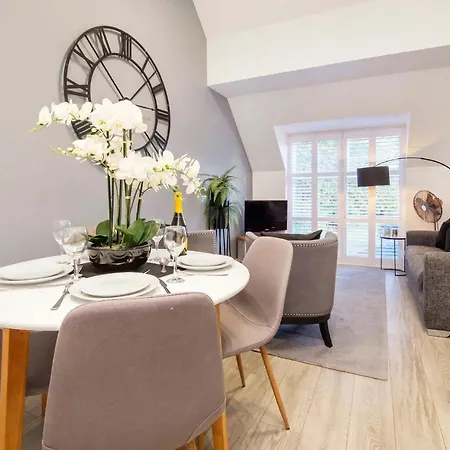 Διαμέρισμα Minster's Reach -stylish City-centre Retreat's *