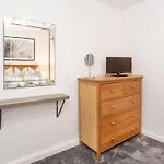 Minster's Reach -stylish City-centre Retreat's 아파트 요크