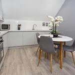 아파트 Minster's Reach -stylish City-centre Retreat's 요크
