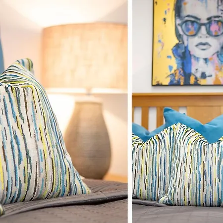 Minster's Reach Close To Minster יורק